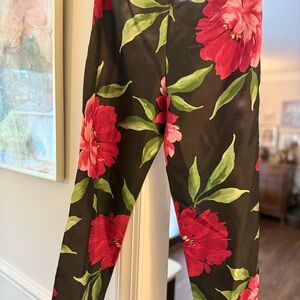 RAFAEL Black Cropped Pants with Red and Green Floral Pattern